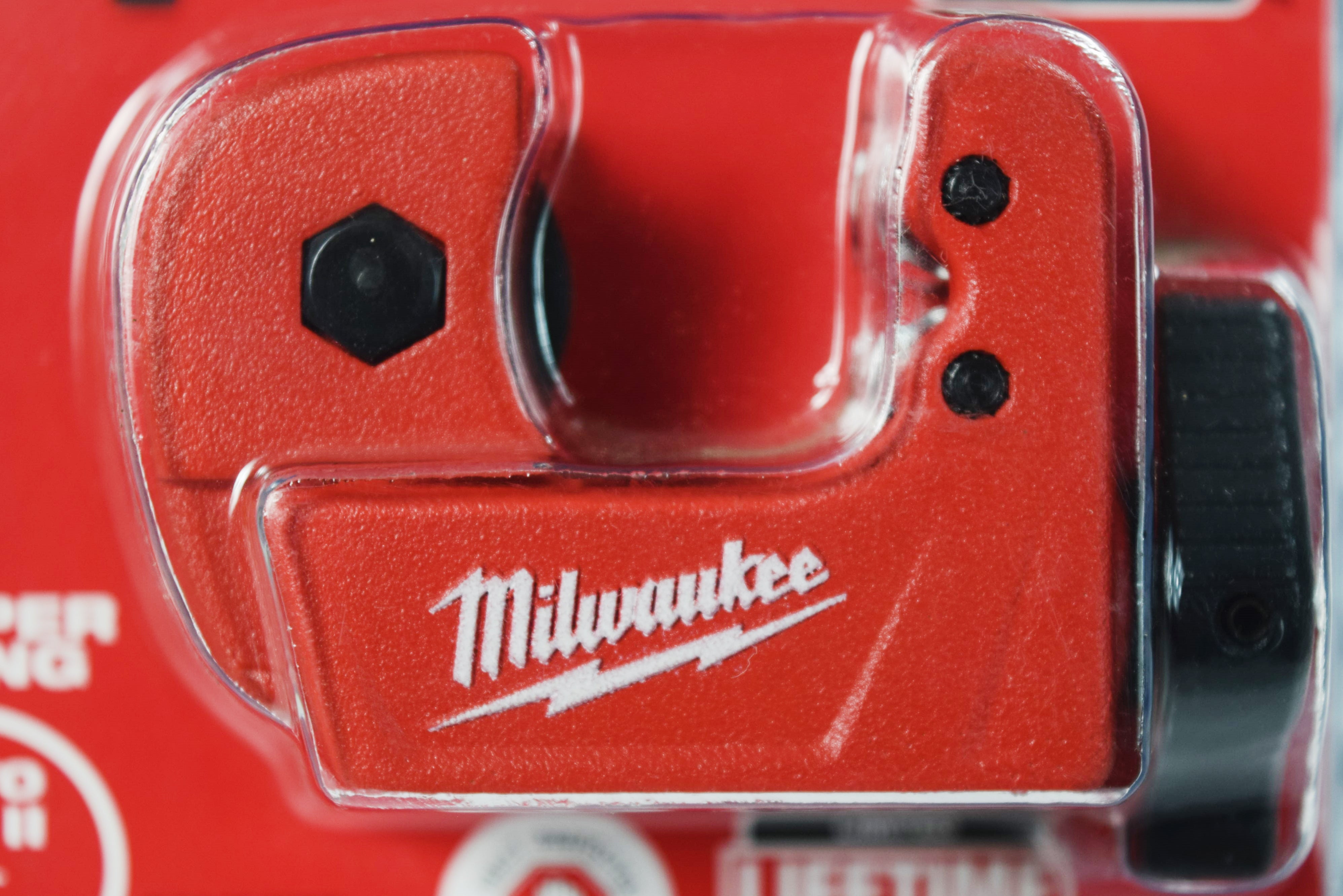 Milwaukee 48-22-4250 1/2-inch Heavy Duty Mini Red Copper Tubing Cutter