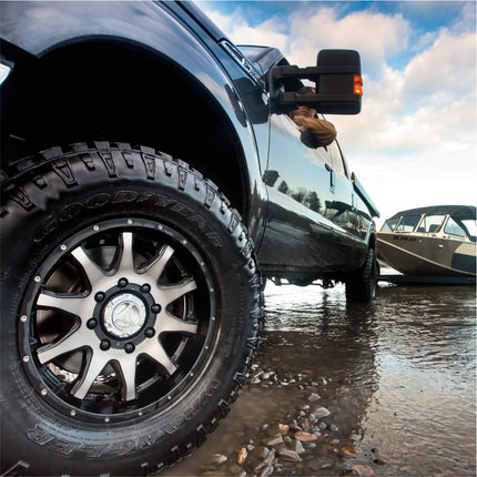 WARN 11690 Standard Manual Locking Hubs – 30‑Spline, Chrome/Black, Heavy‑Duty Manual 4WD Hubs (Pair) for Reliable Traction and Durable Off‑Road Performance