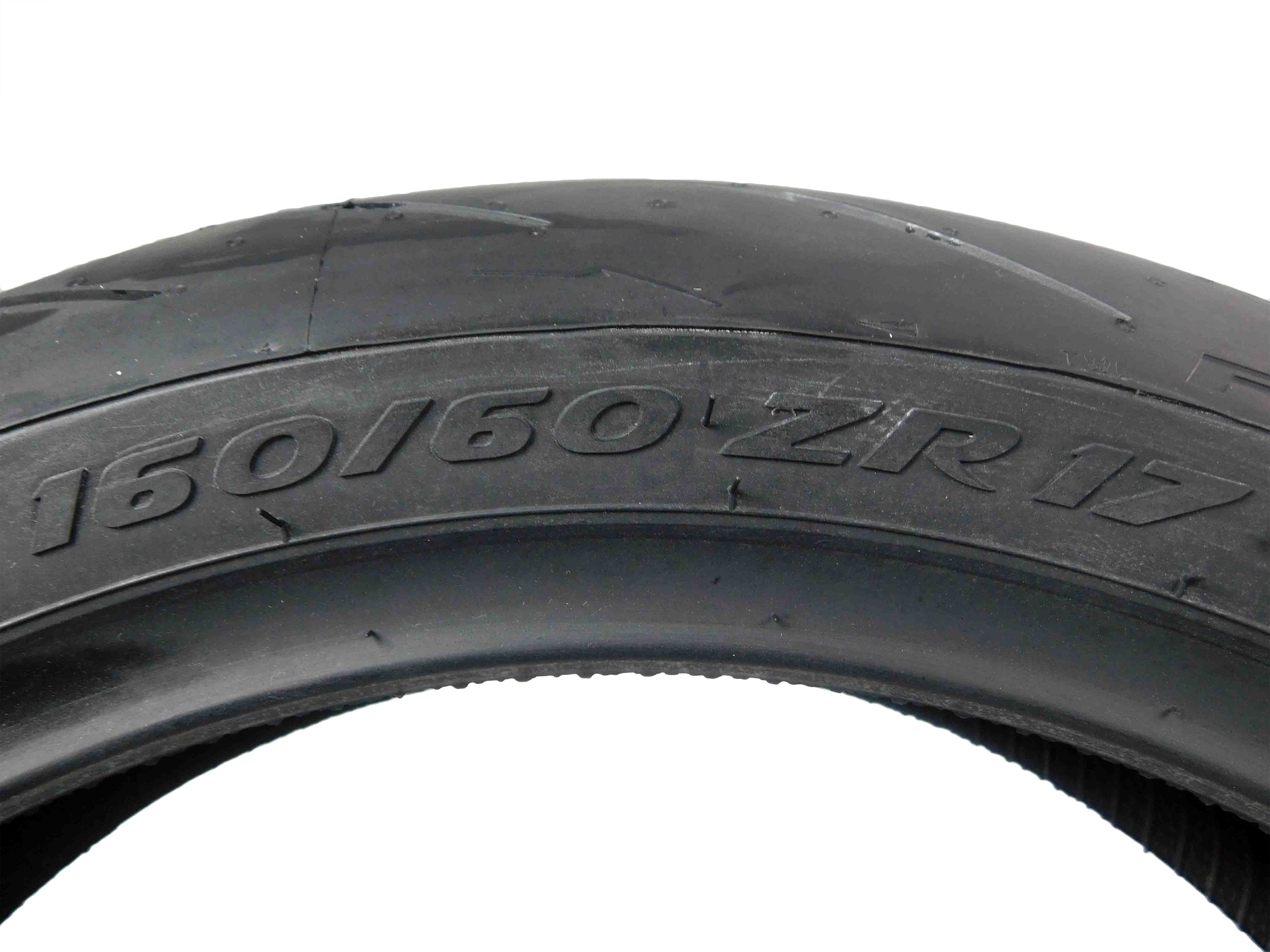 Pirelli Diablo Rosso III 160/60 ZR17 Rear Motorcycle Tire with Keychain