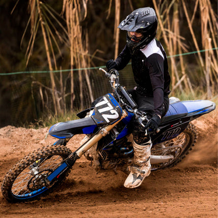 Polisport 8687500002 Motocross (MX) Rear Fender for Yamaha YZ450F (2026+) Dirt Bikes - High-Impact Resistant Technical Plastic with UV Protection, OEM-Style Precise Fit - White