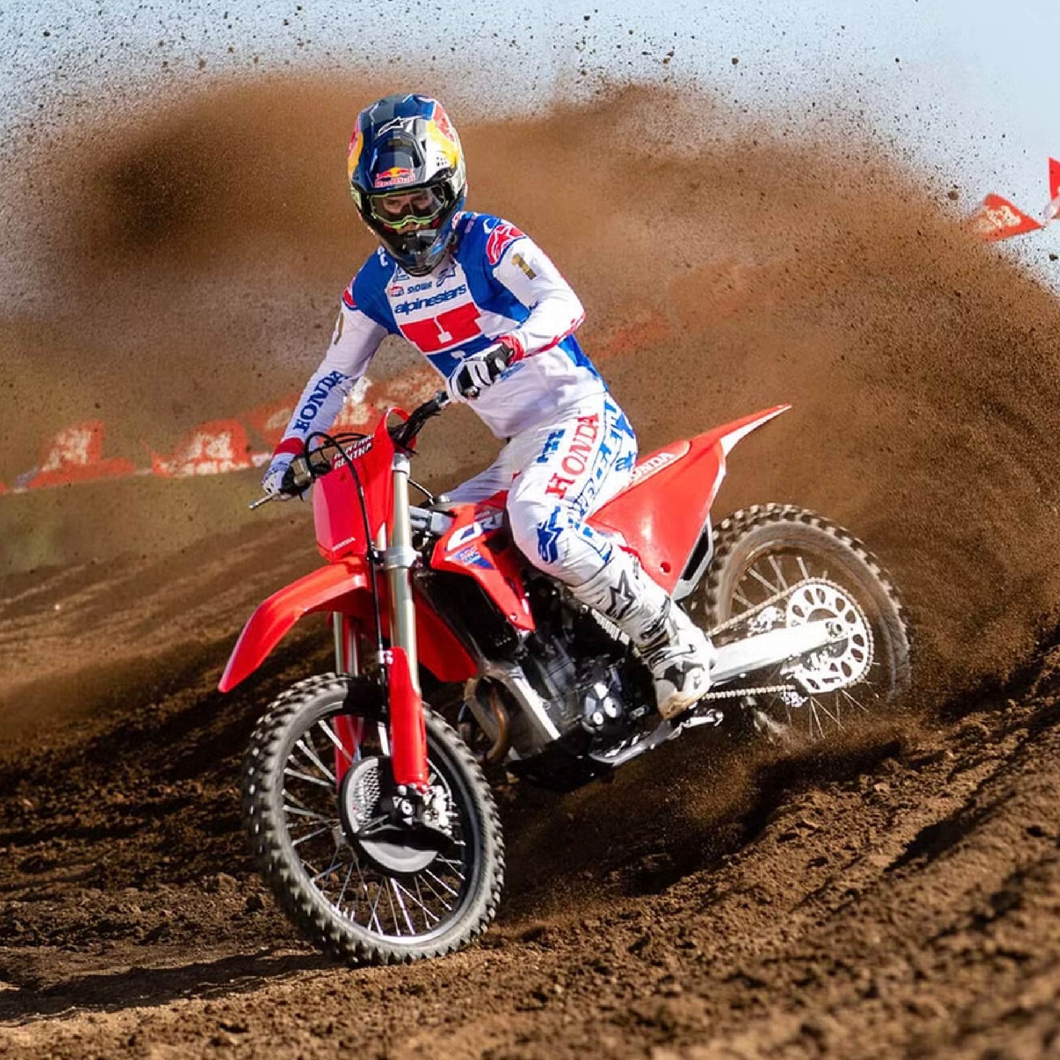 Polisport Clutch and Ignition Cover Protector Kit (Red) - Compatible with Honda CRF250R (2018-2024)