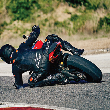 Pirelli Diablo Rosso IV Corsa 200/60 ZR 17 (80W) TL High‑Performance Rear Motorcycle Tire, Ultra‑Grip Sport Riding, Fast Cornering Stability, Premium Track‑Inspired Design & Pirelli Keychain Included