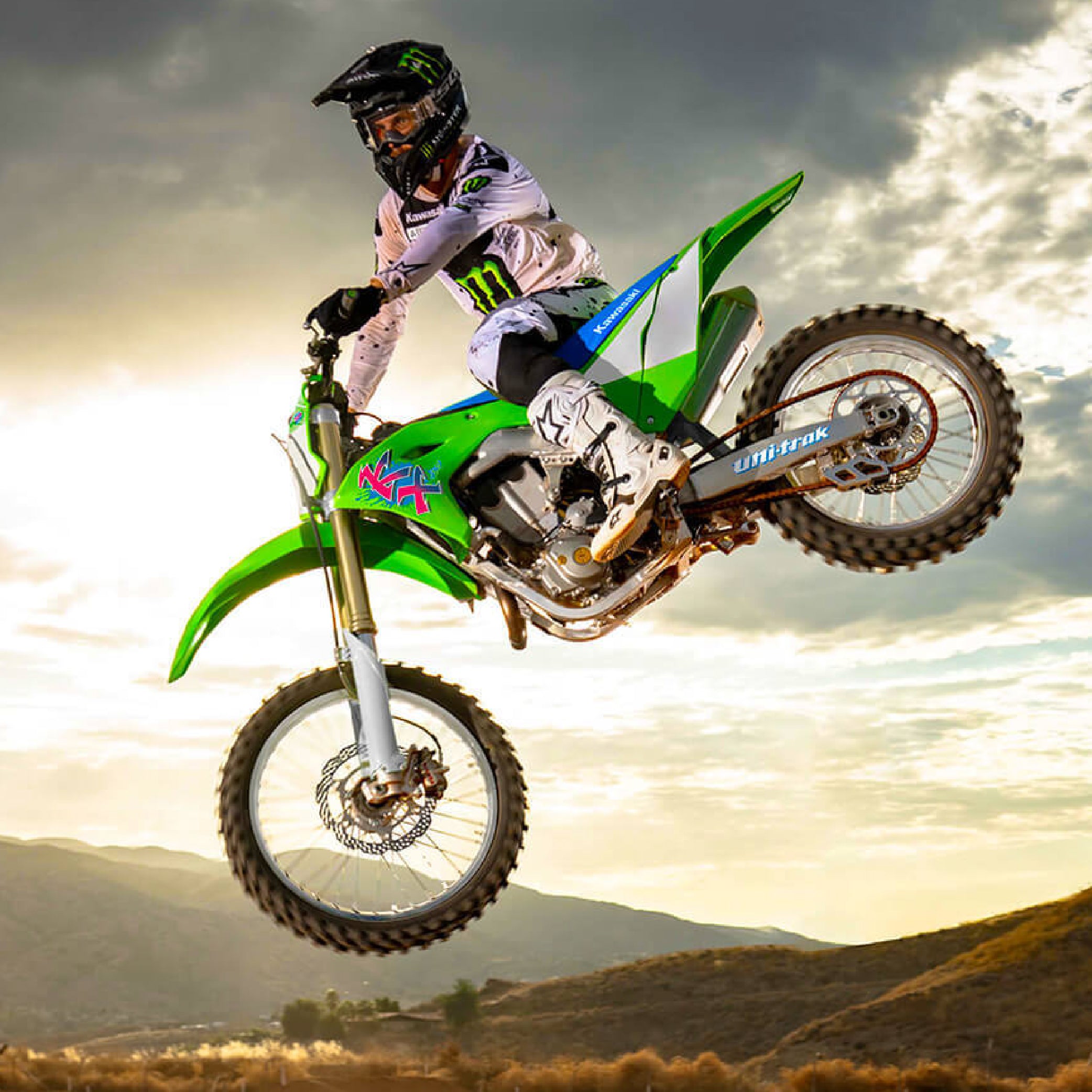 Polisport Motocross (MX) Replica Plastic Kit for Kawasaki KX 450 (2024-2025) Dirt Bike – OEM Quality, Durable, Flexible & Perfect Fit – Green